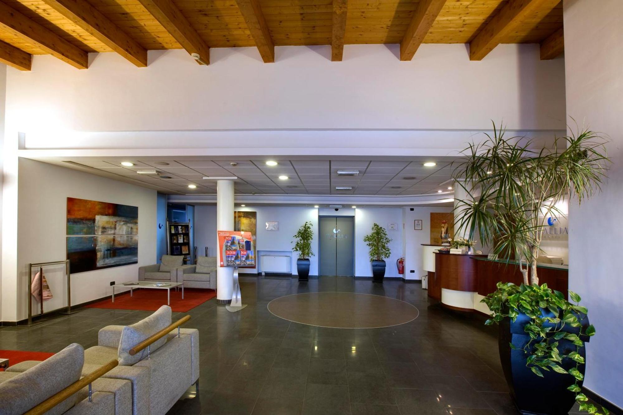 Hotel Gallia Pianezza Exterior foto